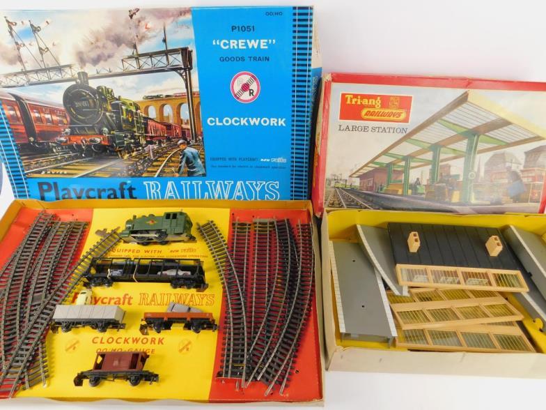 playcraft train set