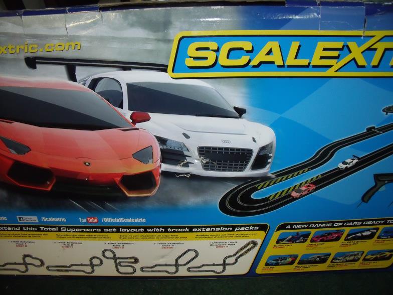 scalextric total supercars