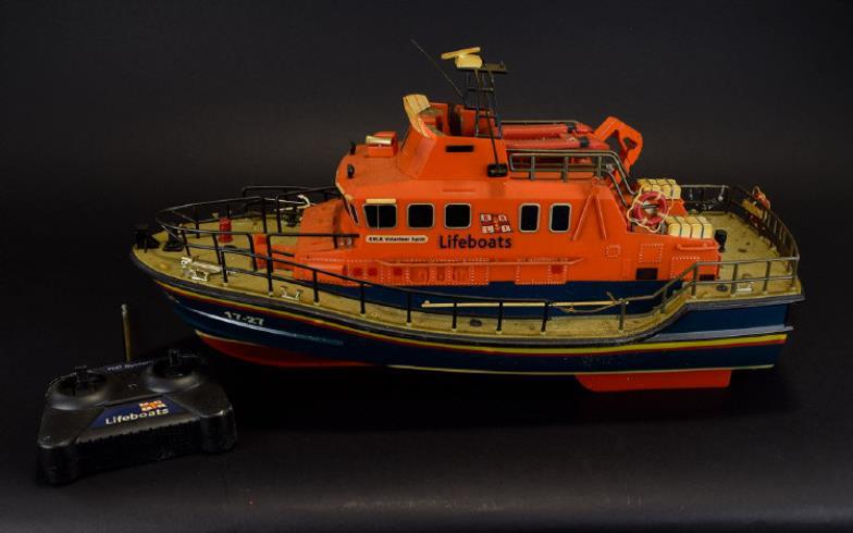 rnli lifeboat toy