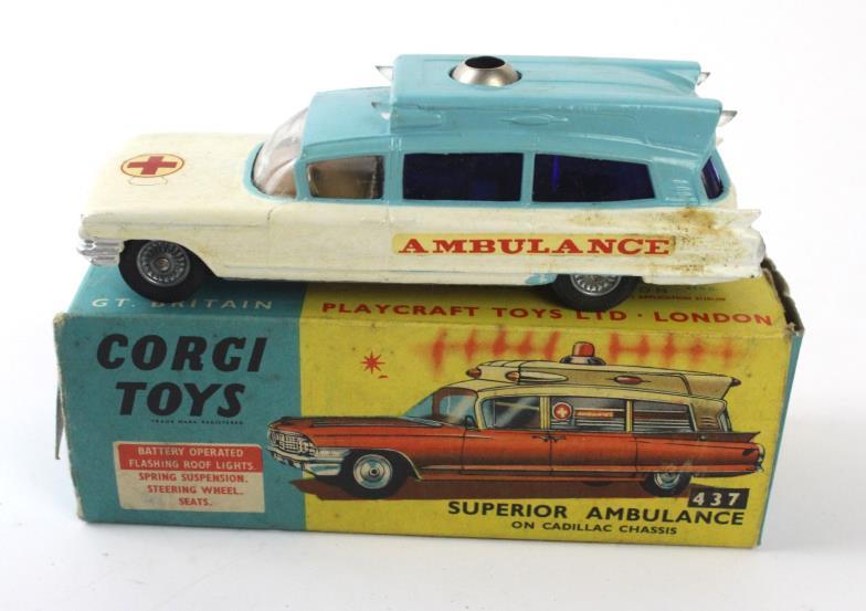 corgi 437 cadillac superior ambulance